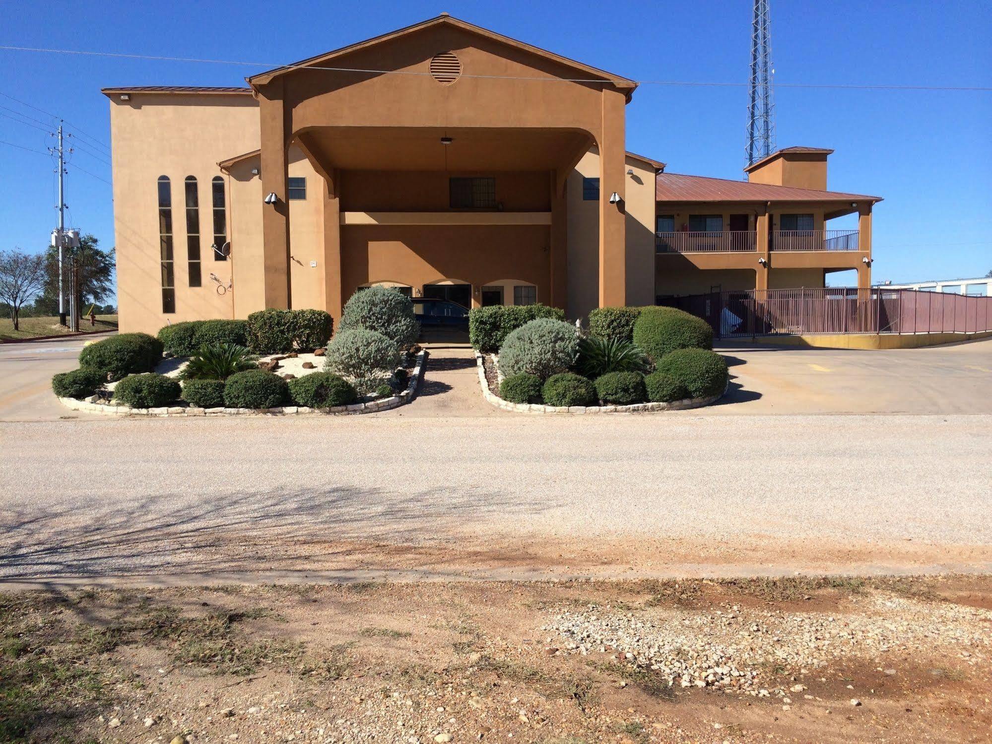 Motel Super 8 By Wyndham Tx 2*